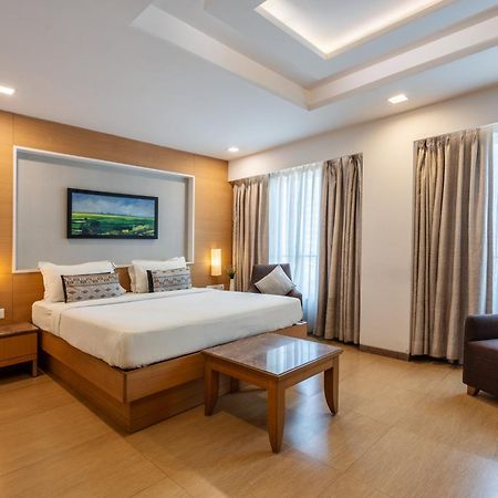 Gcc North Side Hotel Mira-Bhayandar Exterior foto